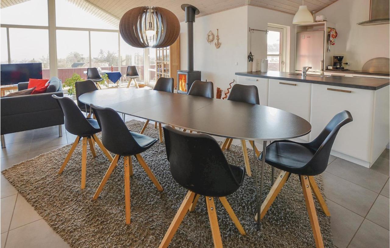 Pet Friendly Home In Augustenborg With Kitchen Asserballeskov Esterno foto