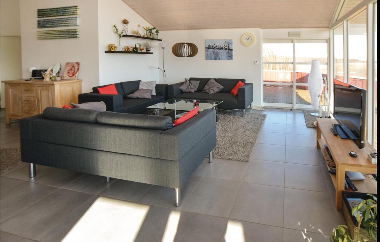 Pet Friendly Home In Augustenborg With Kitchen Asserballeskov Esterno foto
